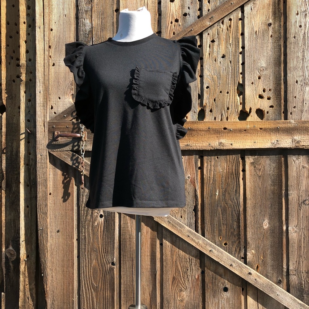 NWT Drew Black Top